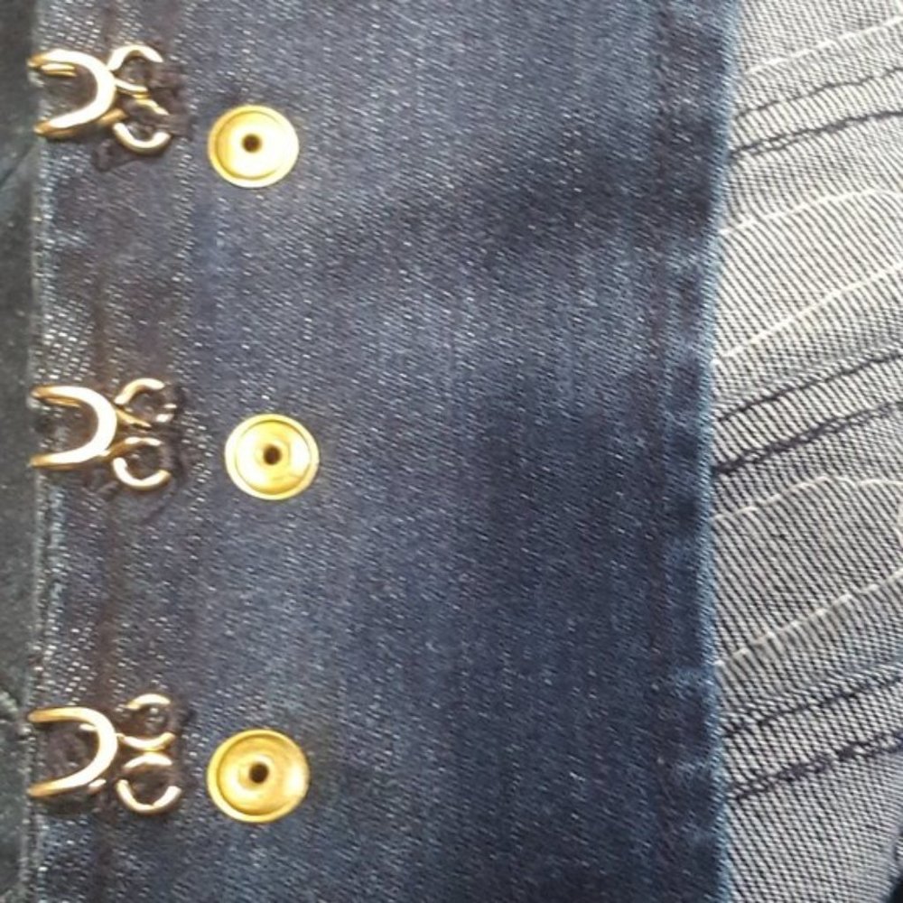 ๐ฅSPECTACULAR๐ฅ Bebe Vintage Denim Band Blazer - Picture 9 of 10